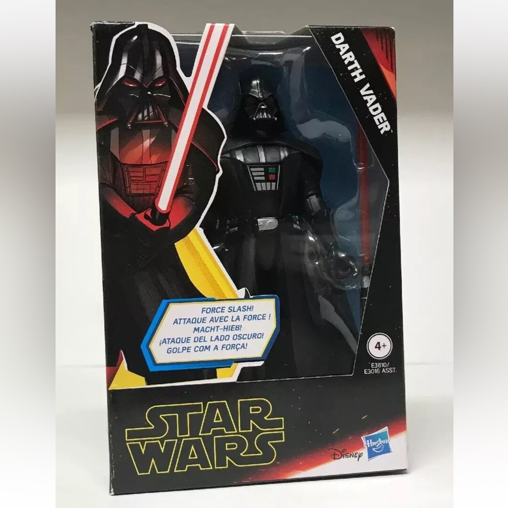 STAR WARS GALAXY OF ADVENTURES DARTH VADER 5” ACTION FIGURE Age 4+